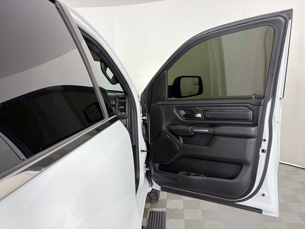 Used 2023 RAM 1500 Limited w/ Bed Utility Group image 31