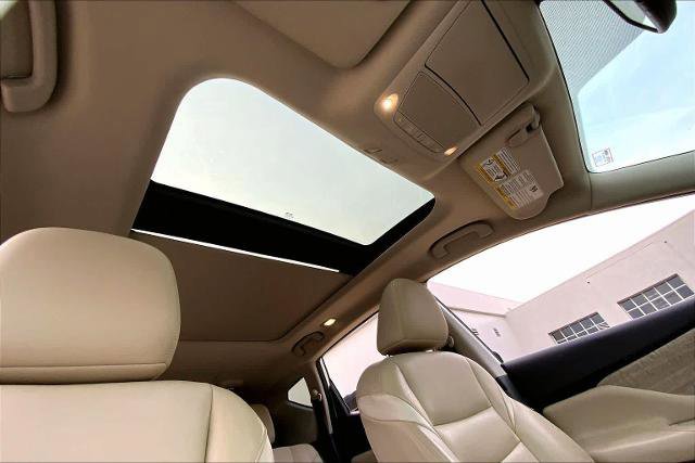 Used 2020 Nissan Murano SL w/ Moonroof Package image 13