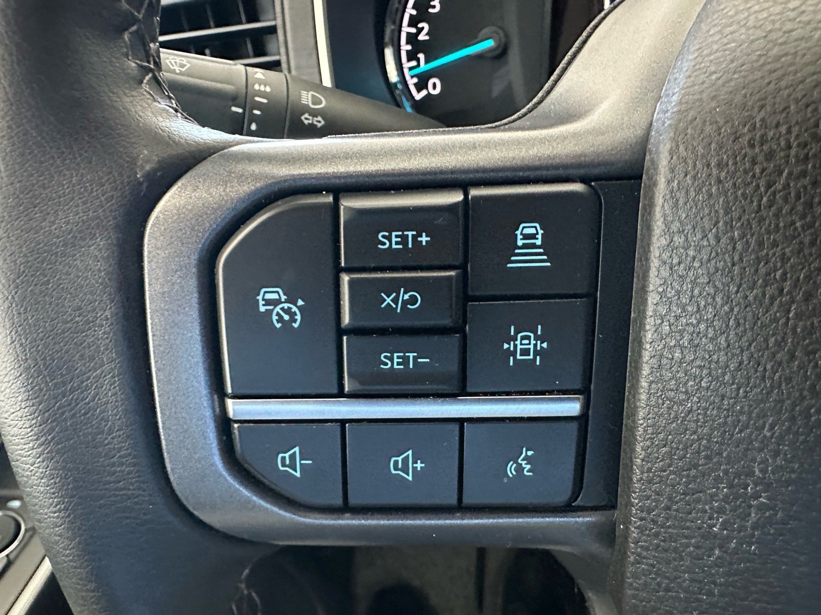 Certified 2023 Ford F150 XLT w/ Equipment Group 302A High AWD/4WD image 38