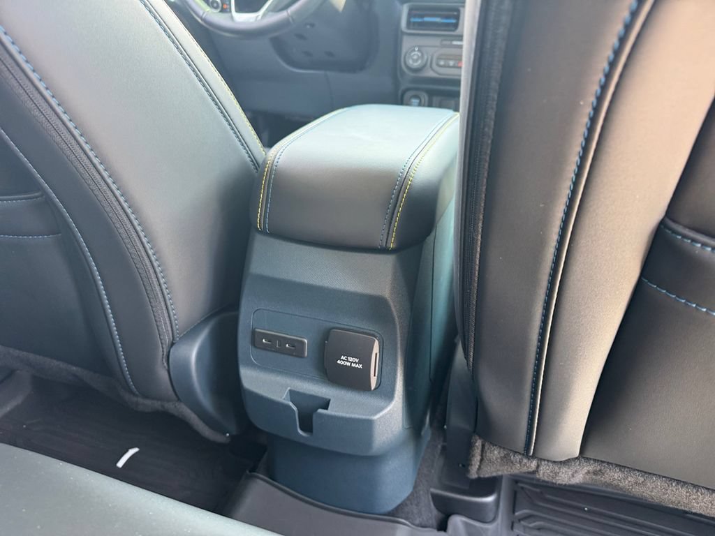 Certified 2025 Ford Maverick Lobo AWD/4WD image 26