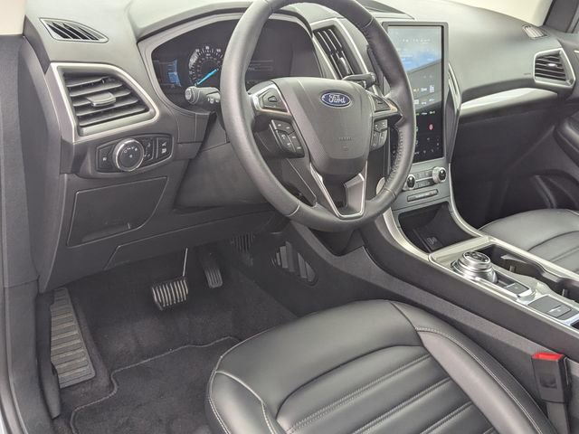 Certified 2024 Ford Edge SEL w/ Convenience Package AWD/4WD image 11