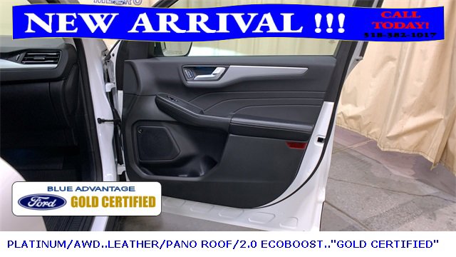 Certified 2023 Ford Escape Platinum w/ Premium Technology Package image 11