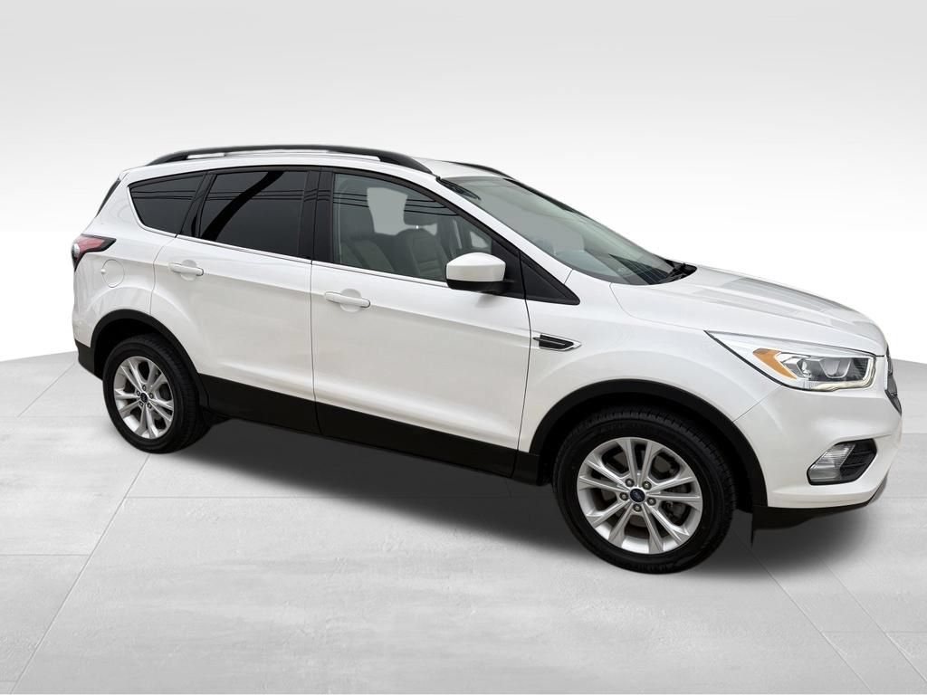 Certified 2017 Ford Escape SE w/ SE Leather Comfort Package AWD/4WD image 8