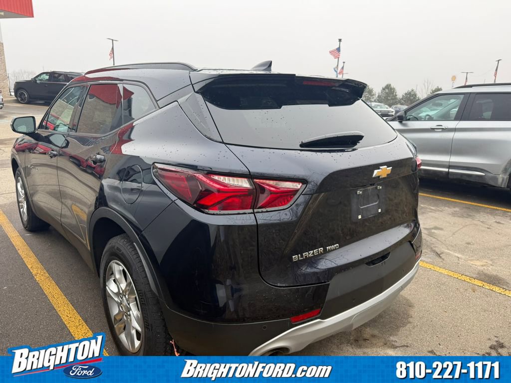 Used 2020 Chevrolet Blazer LT AWD/4WD image 2