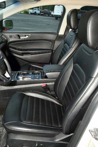 Certified 2020 Ford Edge SEL image 16