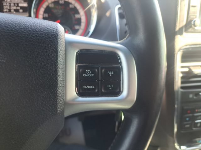 Used 2017 Dodge Grand Caravan GT FWD image 21