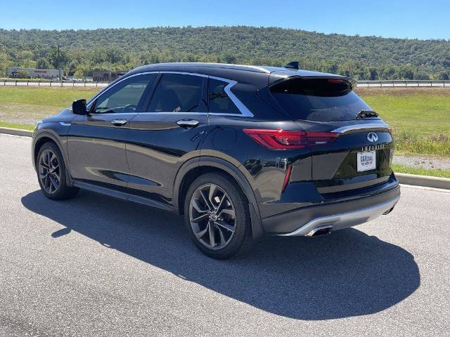Used 2019 INFINITI QX50 Essential w/ Sensory Package AWD/4WD image 5