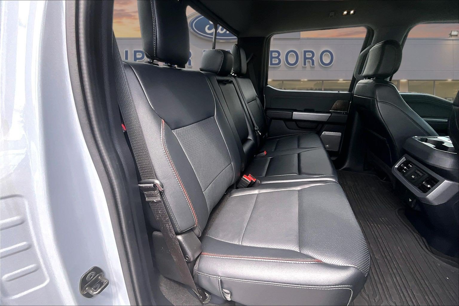 Certified 2024 Ford F250 Lariat w/ Chrome Package AWD/4WD image 28