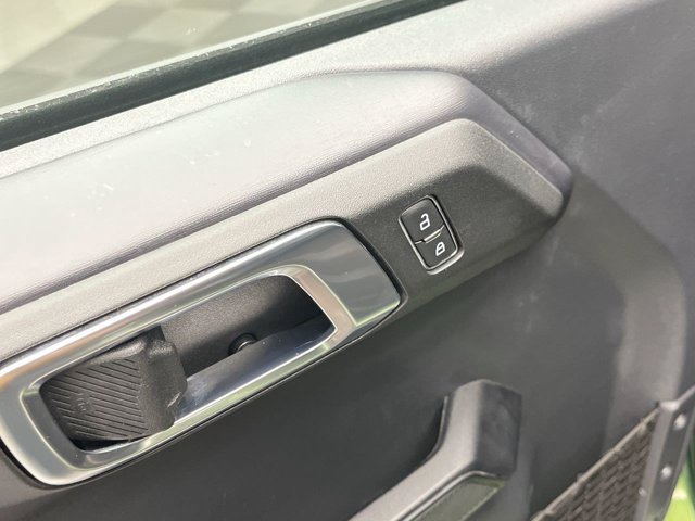 Certified 2025 Ford Bronco Outer Banks AWD/4WD image 9