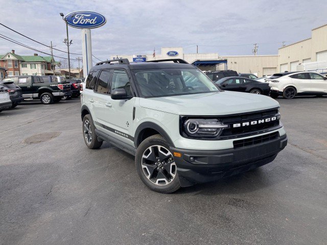 Certified 2024 Ford Bronco Sport Outer Banks AWD/4WD image 1
