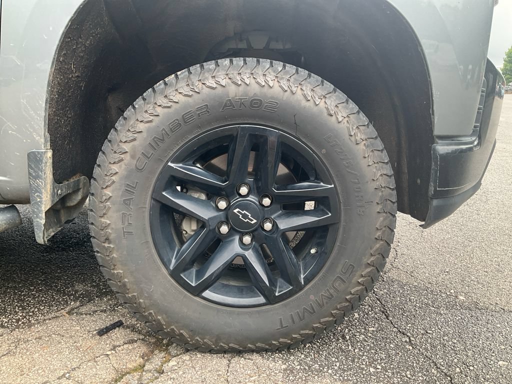 Used 2020 Chevrolet Silverado 1500 Custom Trail Boss w/ Custom Convenience Package AWD/4WD image 10