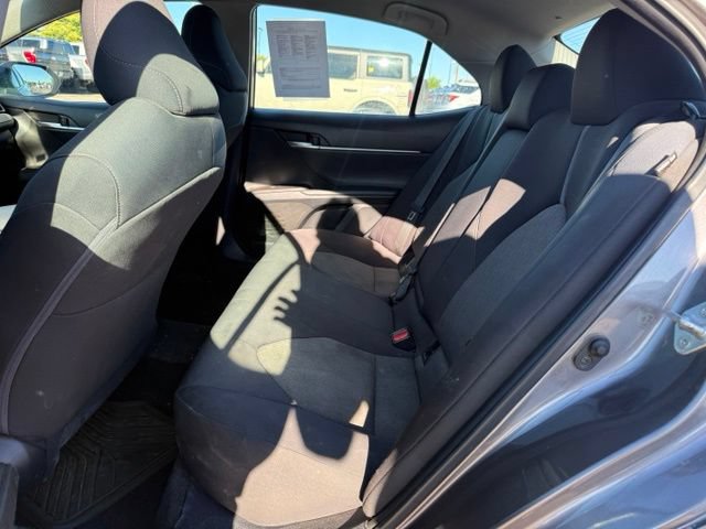Used 2022 Toyota Camry LE FWD image 14