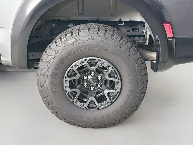 Certified 2025 Ford F150 Raptor w/ Equipment Group 803A Raptor R AWD/4WD image 38