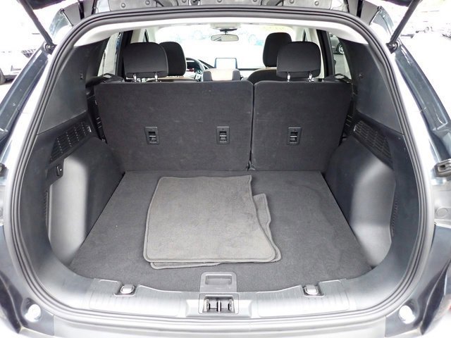 Certified 2022 Ford Escape SE w/ Cold Weather Package image 10