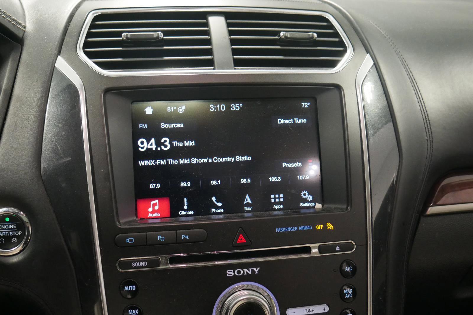 Certified 2018 Ford Explorer Platinum image 22