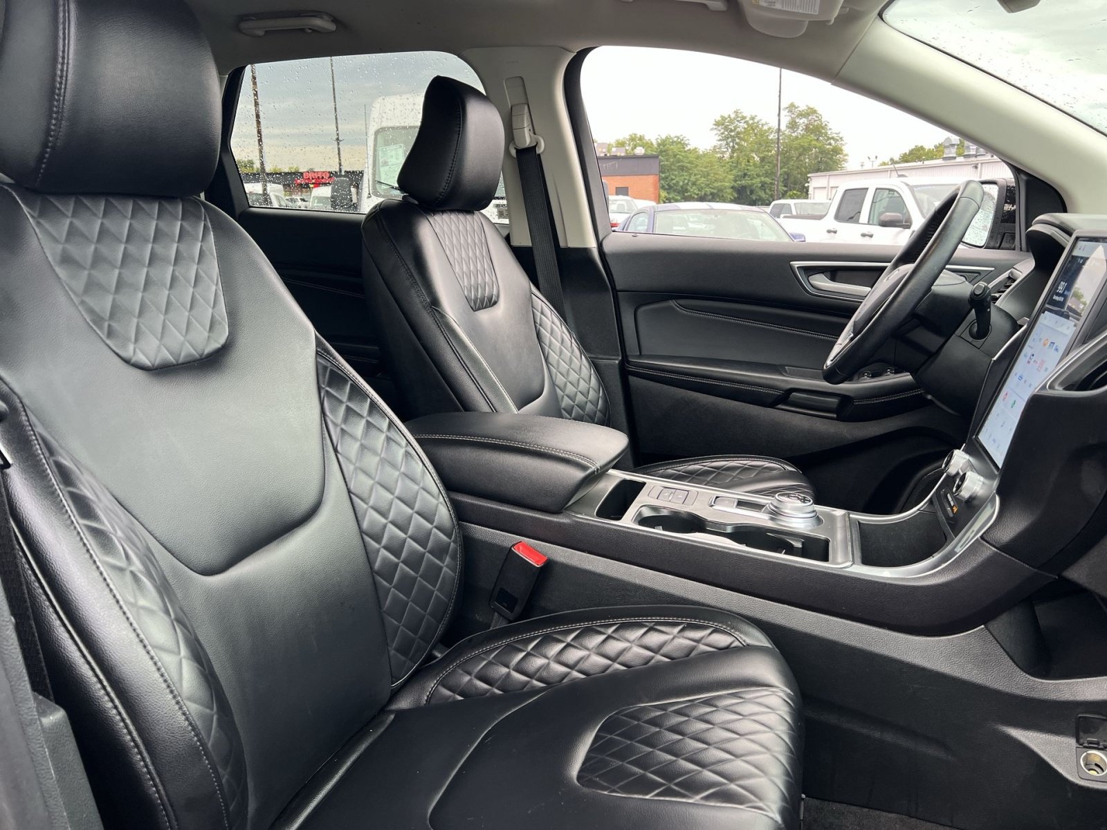 Certified 2024 Ford Edge Titanium AWD/4WD image 25