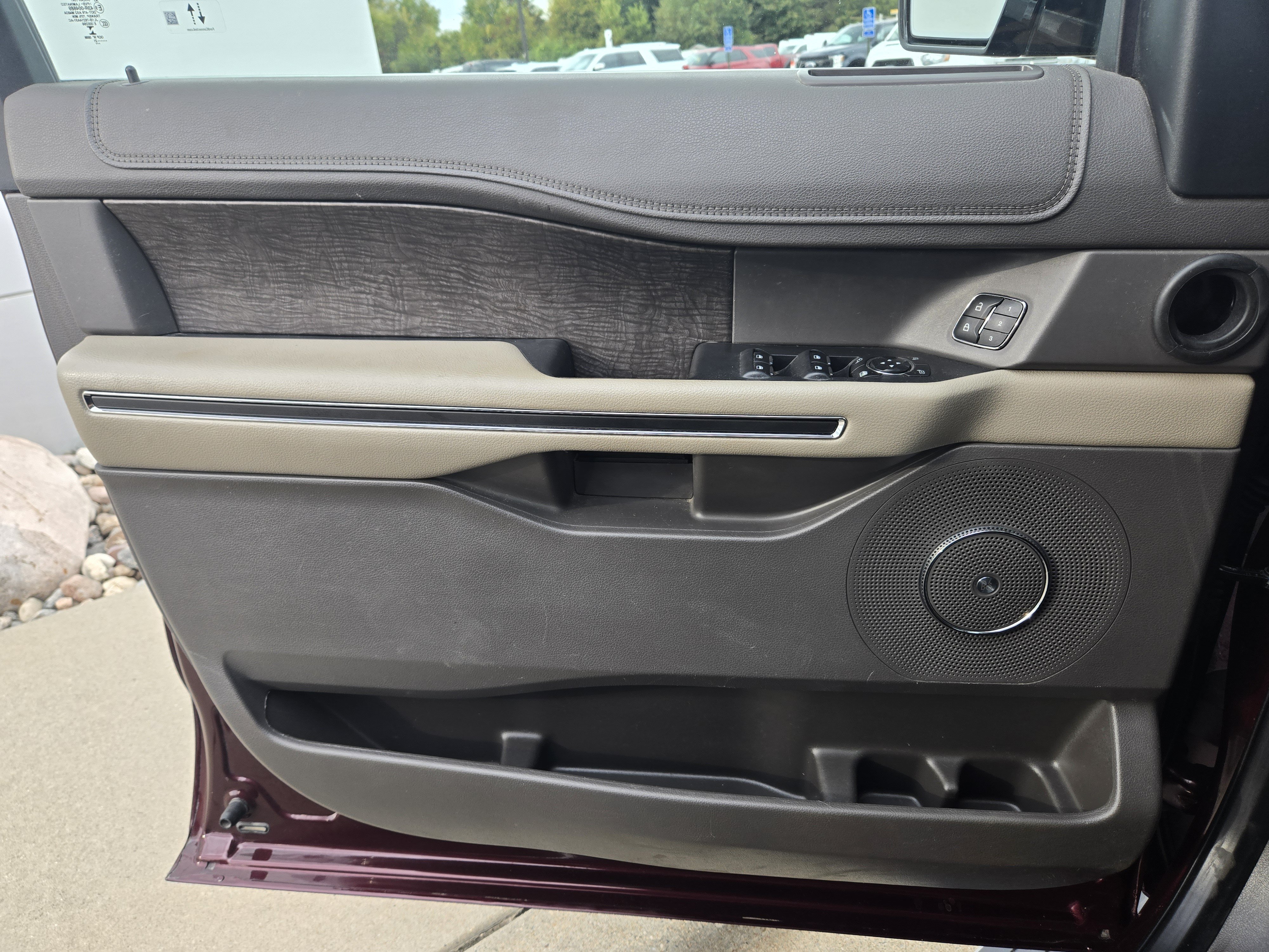 Certified 2021 Ford Expedition Limited AWD/4WD image 21