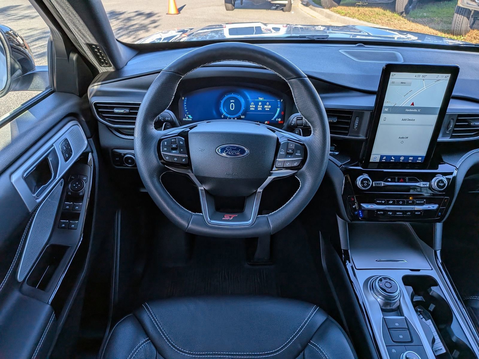 Certified 2024 Ford Explorer ST w/ Equipment Group 401A image 18