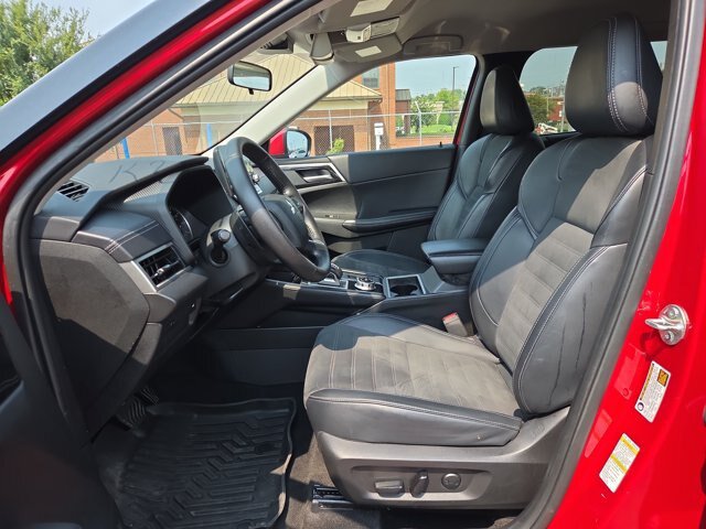 Used 2024 Mitsubishi Outlander SE AWD/4WD image 10