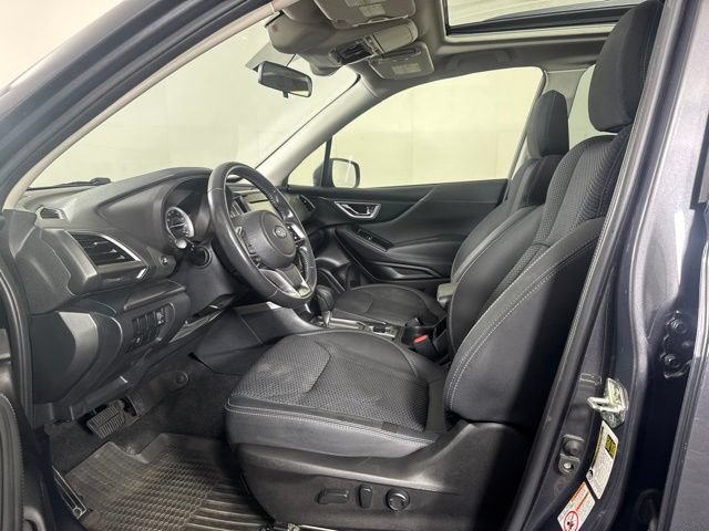 Used 2020 Subaru Forester Premium AWD/4WD image 10