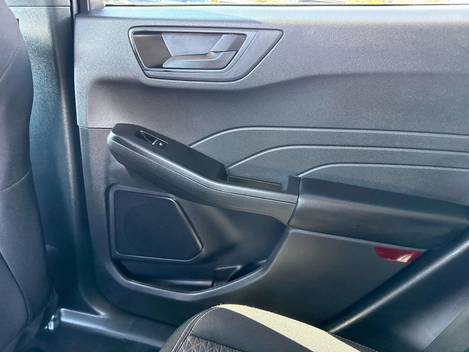 Certified 2024 Ford Escape Active image 11