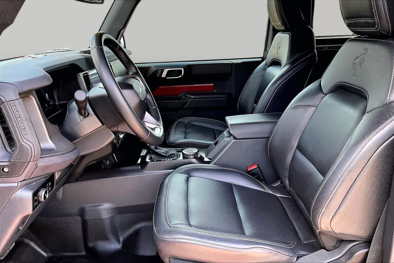 Certified 2025 Ford Bronco Badlands AWD/4WD image 8