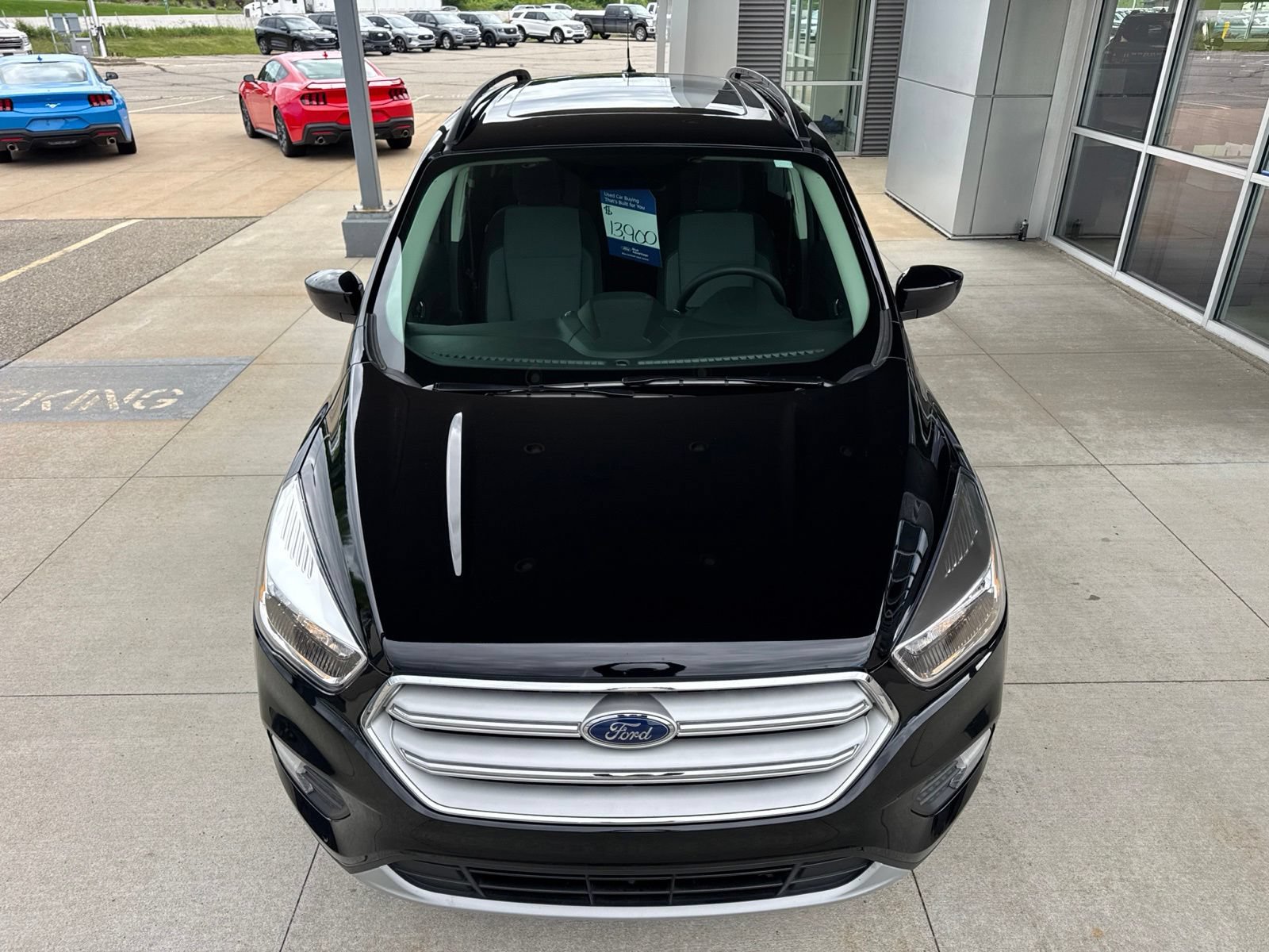 Certified 2018 Ford Escape SE w/ SE Sync 3 Package AWD/4WD image 12