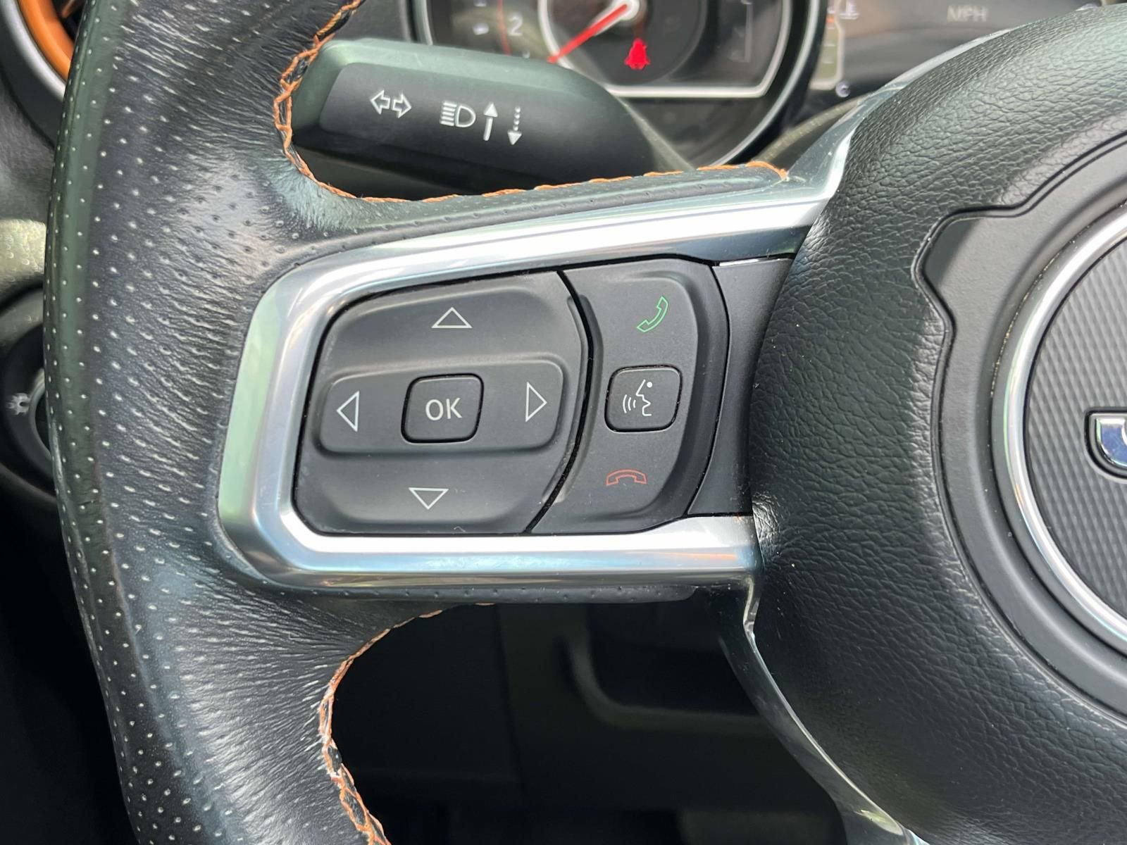 Used 2021 Jeep Gladiator Mojave AWD/4WD image 21