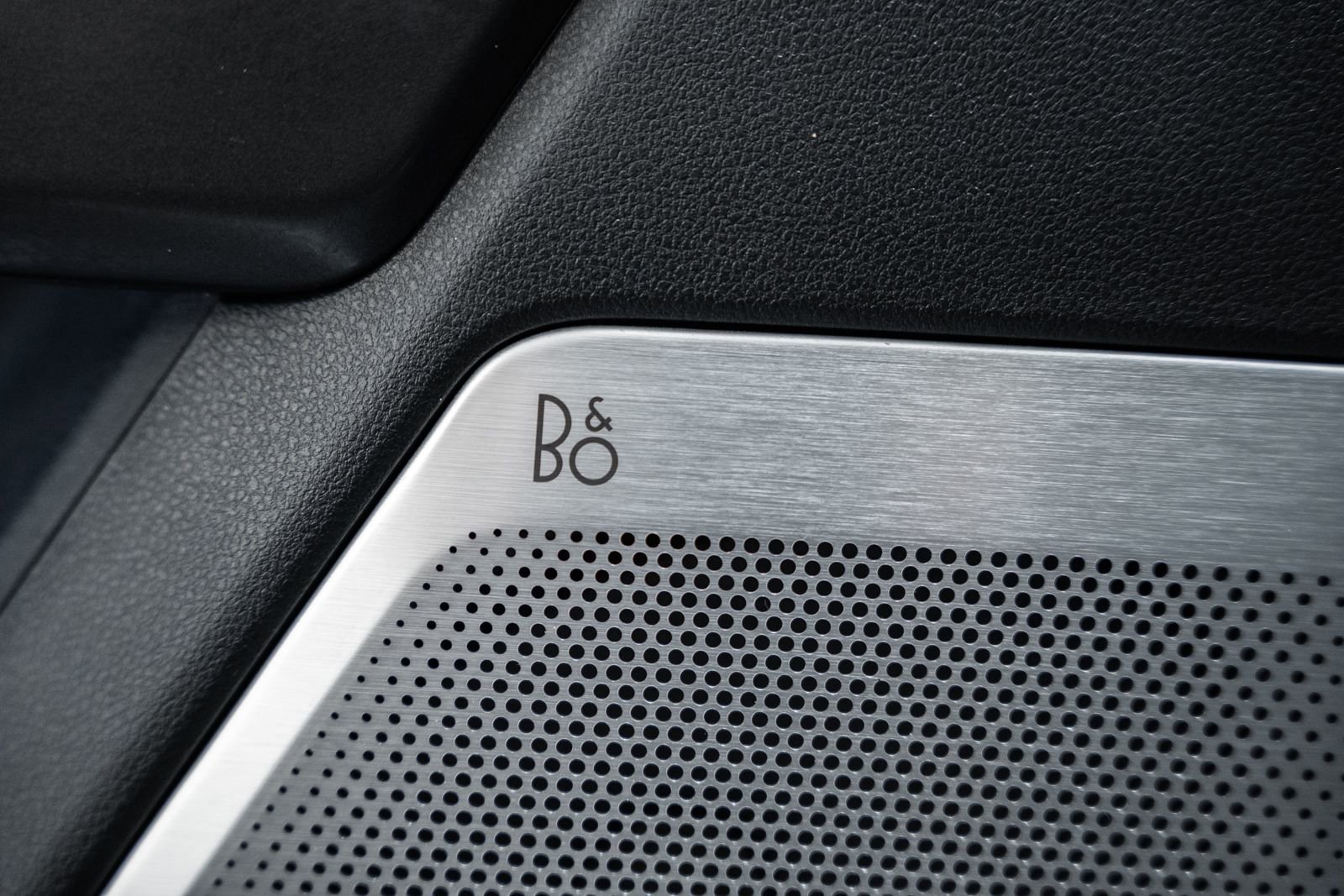 Certified 2023 Ford F150 Lariat w/ Equipment Group 502A High image 48