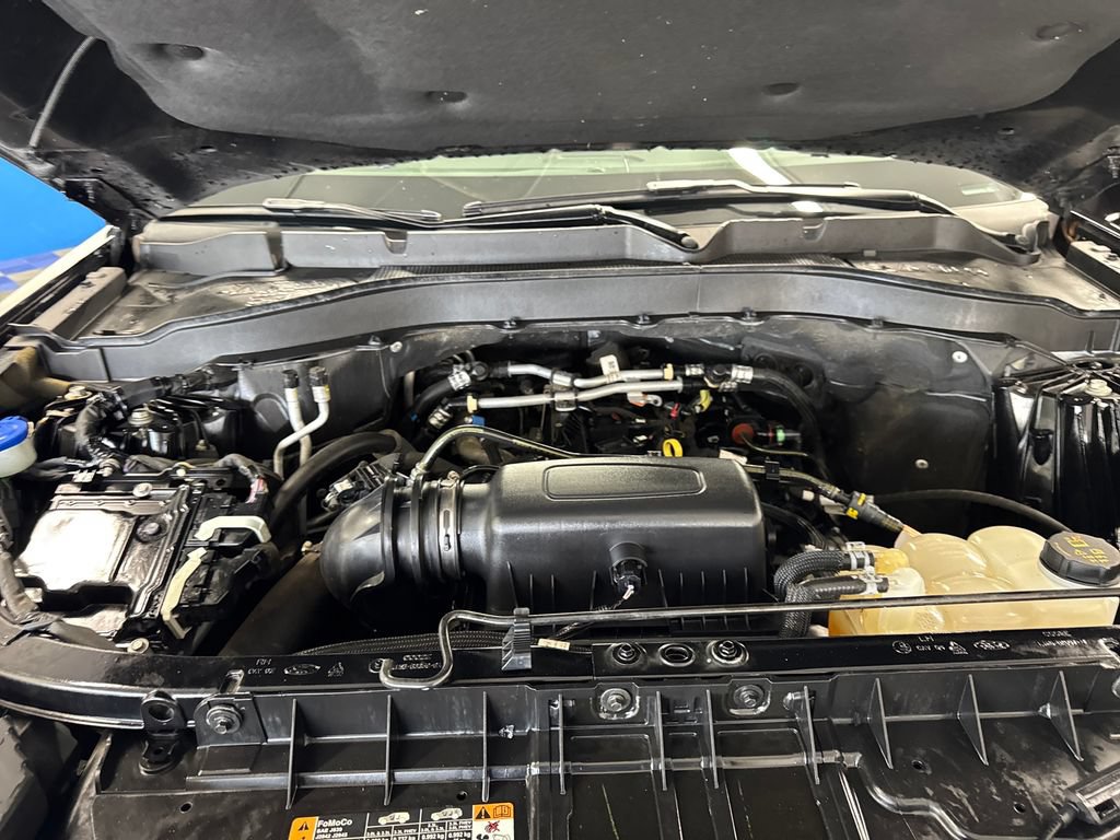 Certified 2023 Ford Explorer XLT w/ Equipment Group 202A AWD/4WD image 26