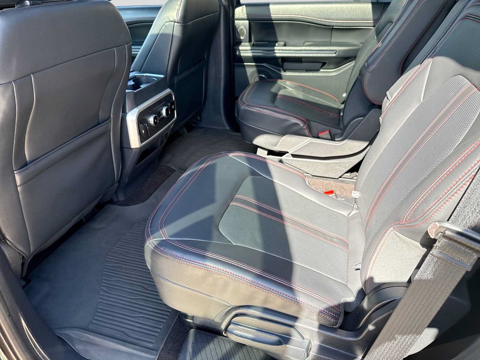 Certified 2023 Ford Expedition Limited AWD/4WD image 19