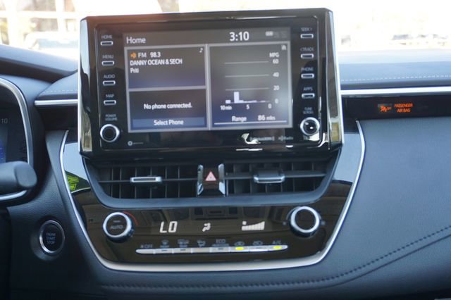 Used 2021 Toyota Corolla XLE image 9