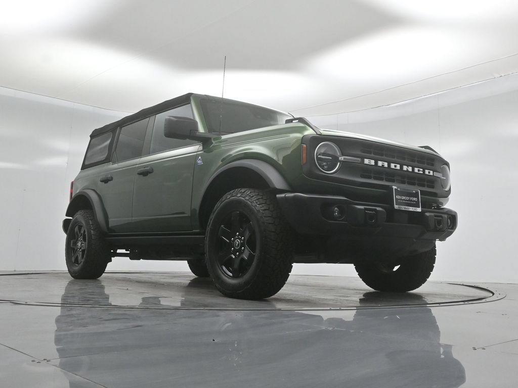 Certified 2024 Ford Bronco Black Diamond AWD/4WD image 44