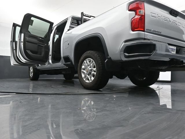 Used 2022 Chevrolet Silverado 2500 LTZ AWD/4WD image 35