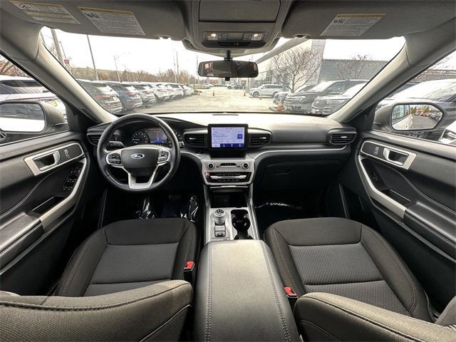 Certified 2022 Ford Explorer XLT image 17