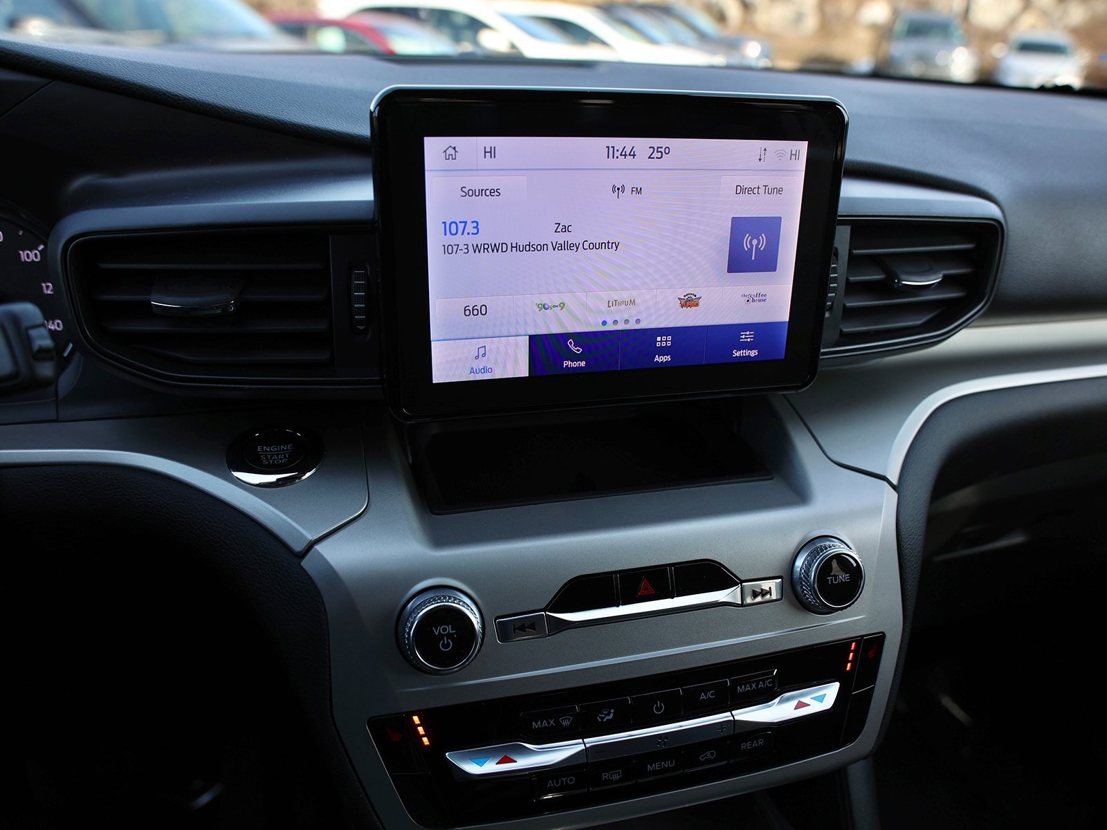 Certified 2022 Ford Explorer XLT image 25