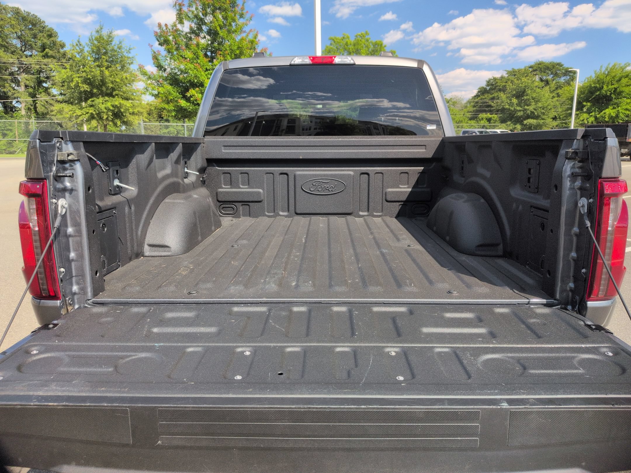 Certified 2025 Ford F150 STX AWD/4WD image 31
