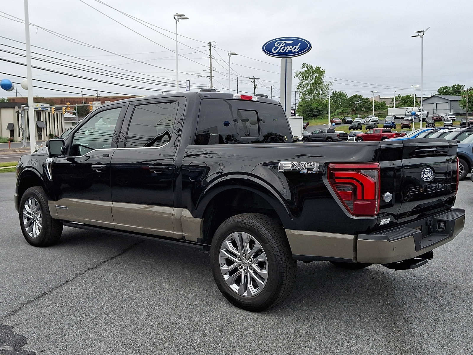 Certified 2025 Ford F150 King Ranch w/ FX4 Off-Road Package AWD/4WD image 4