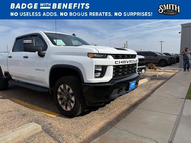 Used 2022 Chevrolet Silverado 2500 Custom w/ Custom Value Package AWD/4WD image 1