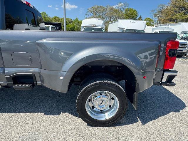 Certified 2023 Ford F450 Lariat w/ Lariat Ultimate Package AWD/4WD image 8