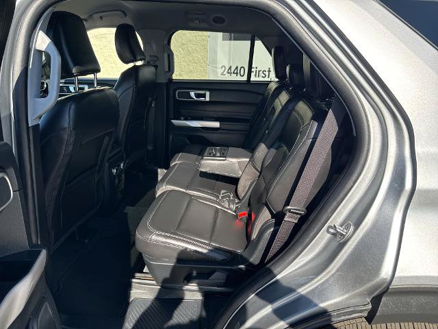 Certified 2023 Ford Explorer XLT w/ Equipment Group 202A RWD image 16