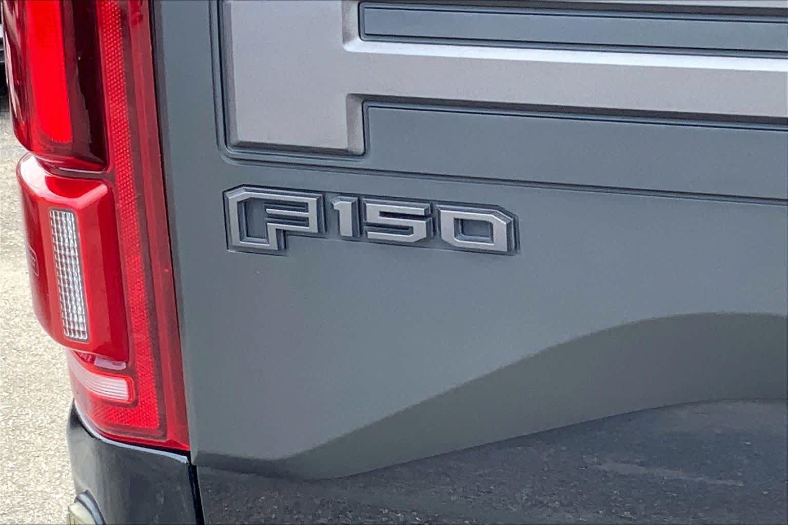 Certified 2019 Ford F150 Raptor w/ Equipment Group 802A Luxury AWD/4WD image 28