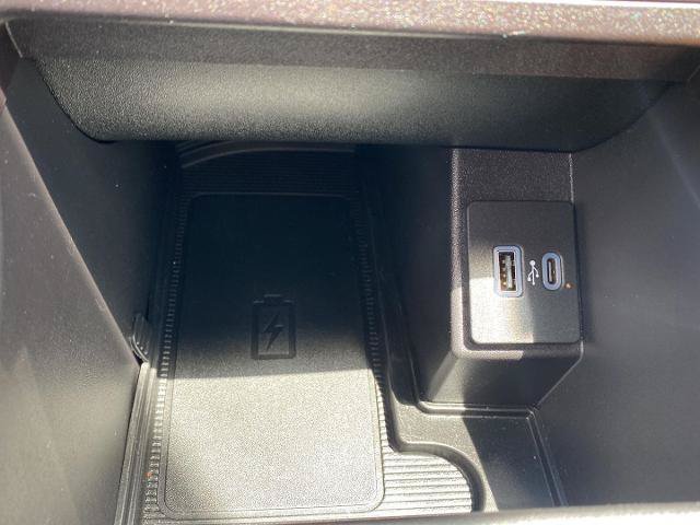 Certified 2023 Ford Edge Titanium w/ Equipment Group 301A AWD/4WD image 22