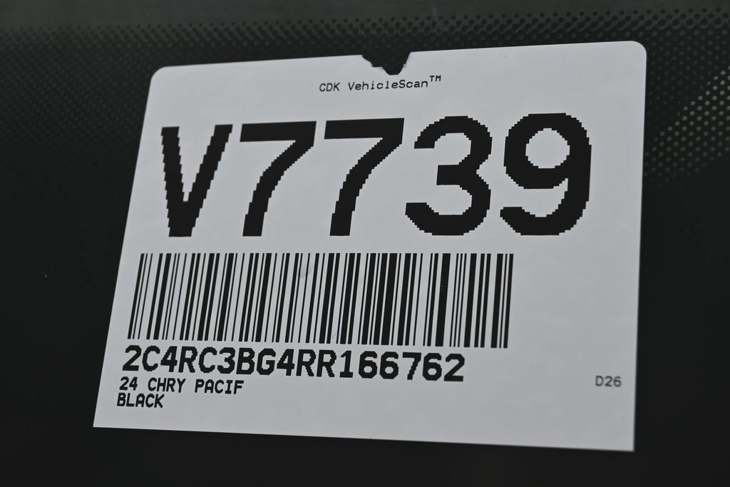 Used 2024 Chrysler Pacifica Touring-L AWD/4WD image 42