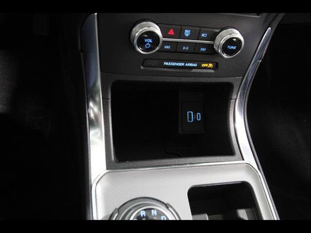 Certified 2022 Ford Edge Titanium w/ Equipment Group 301A AWD/4WD image 17