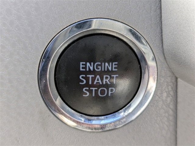 Used 2019 Toyota Highlander Limited image 28