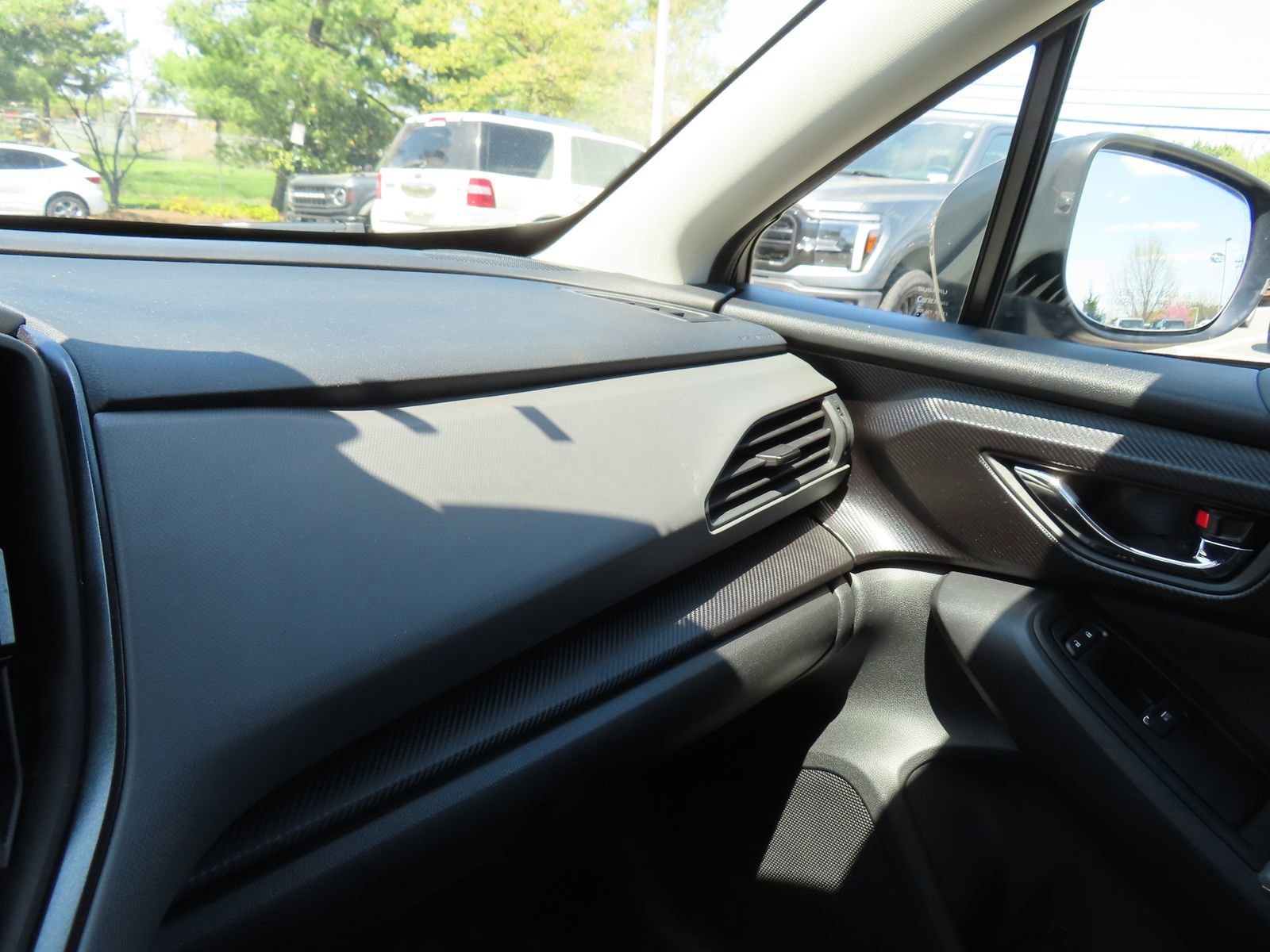 Used 2024 Subaru Crosstrek 2.5i Limited AWD/4WD image 22