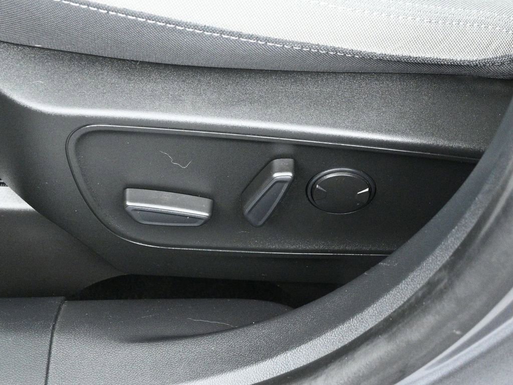 Certified 2022 Ford Escape SE w/ Convenience Package image 12