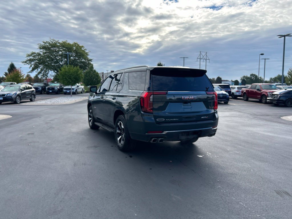 Used 2026 GMC Yukon AT4 w/ Premium Trailering Package AWD/4WD image 8