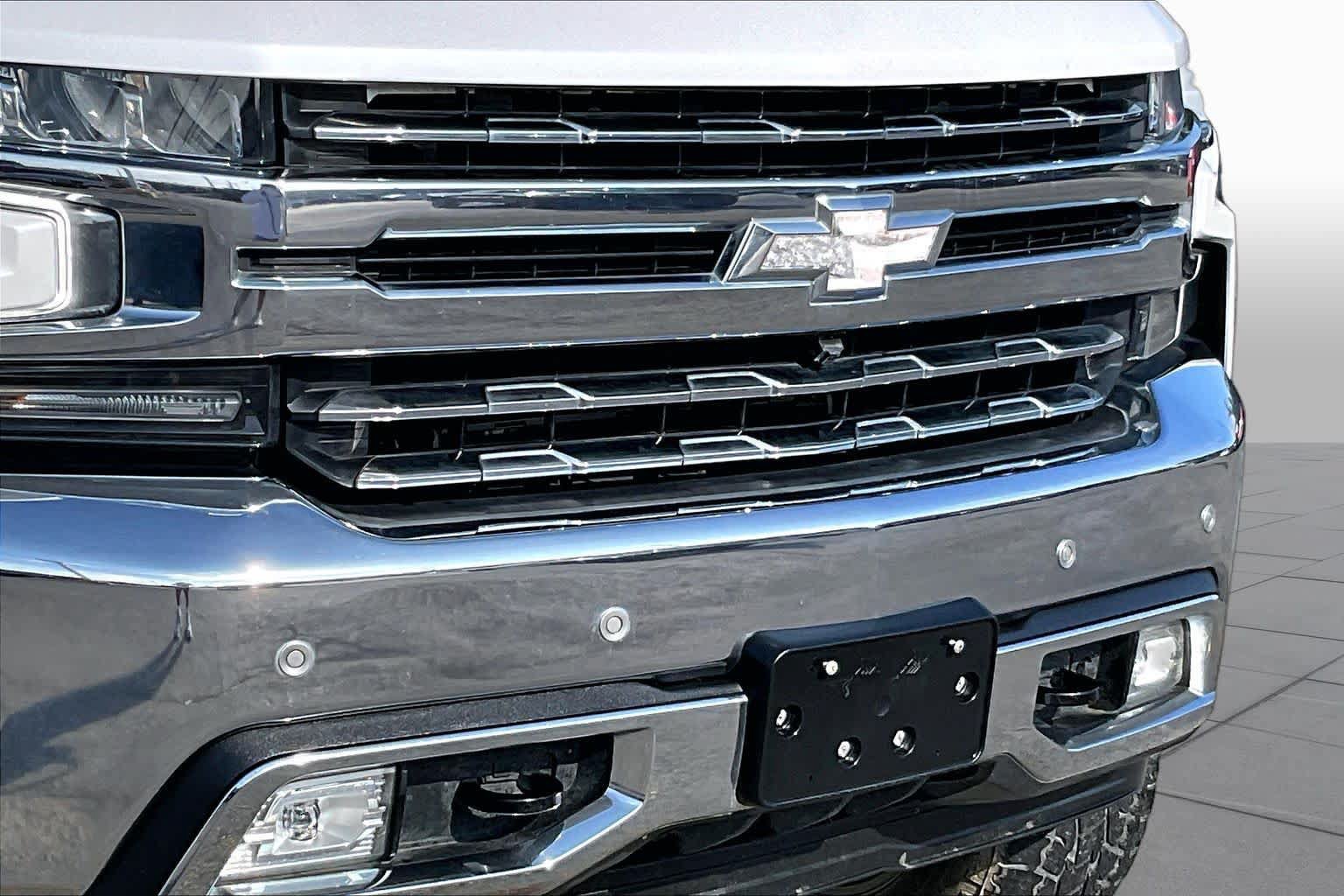 Used 2022 Chevrolet Silverado 1500 LTZ AWD/4WD image 26